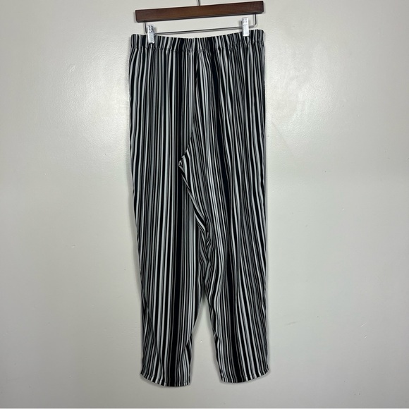 Comfy USA Pull on Pants Medium Wide Leg Loose Striped Flowy Whimsigoth Black - Picture 5 of 6